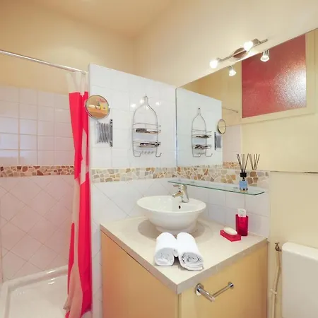 Mini Miro Five Stars House Appartamento Nizza