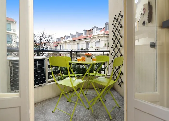 Apartment Mini Miro Five Stars House